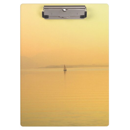 Goldener See mit Schiff Klemmbrett (Vorderseite)