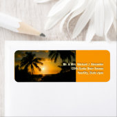 Goldener Sonnenuntergang am Tropical Beach (Insitu)