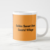 Goldener Sonnenuntergang über Küstendorf Jumbo-Tasse (Rechts)