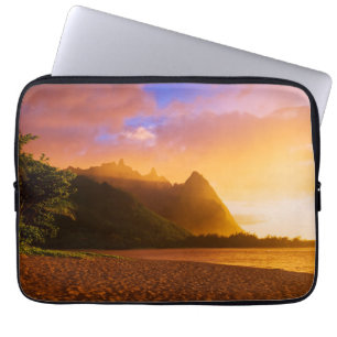 Goldener Strandsonnenuntergang, Hawaii Laptopschutzhülle