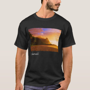 Goldener Strandsonnenuntergang, Hawaii T-Shirt