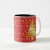 Goldener Weihnachtsbaum - Rote Landschaft Zweifarbige Tasse (VorderseiteRechts)