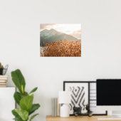 Goldener Weizenberg // Landschaftlicher Peak Poster (Heimbüro)