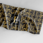 Goldenes Blatt und schwarzer Luxus | Monogramm Strandtuch