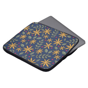 Goldenes Blumenmuster Botanisches Design Laptopschutzhülle