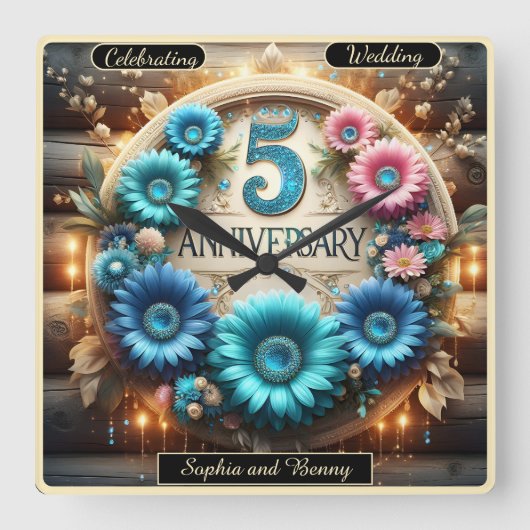 Goldenes Blut: Fünfter Jahrgang Blumenzirkel Quadratische Wanduhr (Vorderseite)