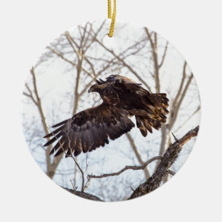 Goldenes Eagle im Flug Keramikornament