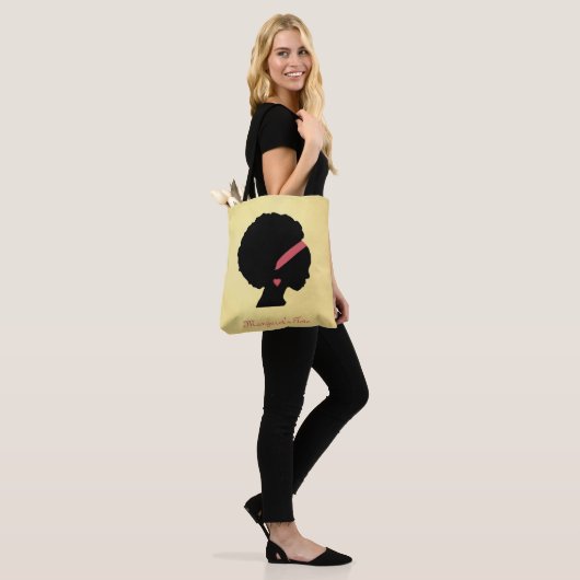 Goldenes Farbdesign Afro Haar Tasche (Am Model)