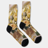 "Goldenes Glühen: Eine gefällige Rose Bouquet der Socken (Rechts)