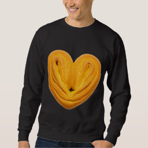 Goldenes herzförmiges Blätterteigbrot Sweatshirt