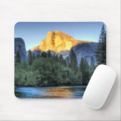 Goldenes Licht auf halber Haube Mousepad (Mit Mouse)