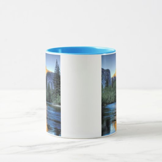 Goldenes Licht auf halber Haube Tasse (Zentrum)