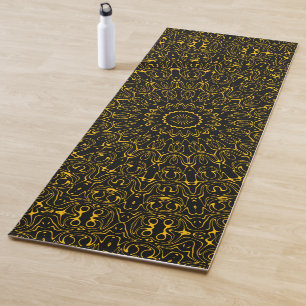 Goldenes Mandala-Muster mit strahlender Symmetrie Yogamatte