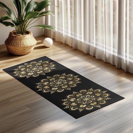 Goldenes Mandala-Muster Schwarz Boho Yogamatte