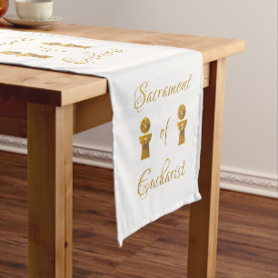 Goldenes Sacrament von Eucharist Host and Chalice Kurzer Tischläufer
