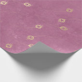 Goldes Abstraktes Auge der Pfauenfedern auf Rosa Geschenkpapier (Ecke)