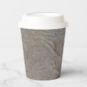 goldfarbene Messingchips Pappbecher (Vorderseite)