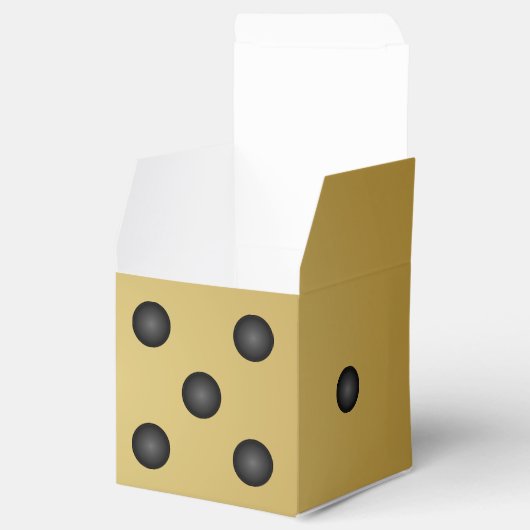 Goldfarbene Würfel oder Die Geschenkschachtel (Geöffnet)