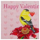 Goldfinch mit Herzstoff Stoff (Nahaufnahme)