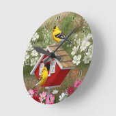 Goldfinken und Niedliche Hütte Birdhouse Runde Wanduhr (Winkel)