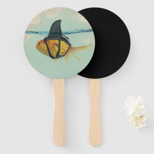 Goldfisch mit einer Haifischflosse Fächer (Vorne und Hinten)