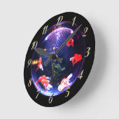 Goldfish in einem Aquarium Runde Wanduhr (Winkel)