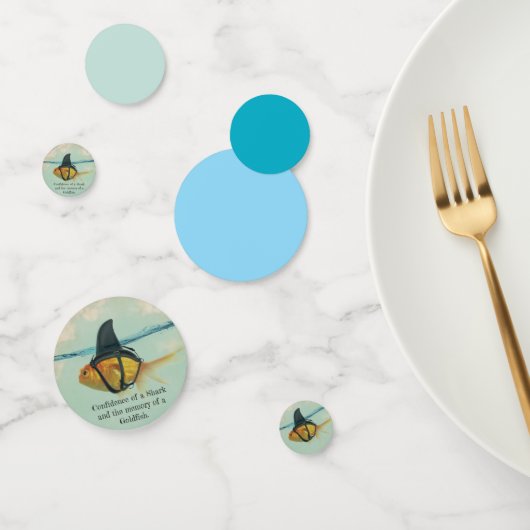 Goldfish mit Haiflossen Konfetti (Gruppe)