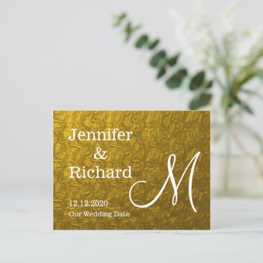 Goldfolie Save the Date Mit Monogramm Ankündigungspostkarte (Stehend Vorderseite)