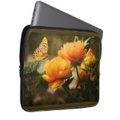 Goldgelbe Schmetterling Laptopschutzhülle (Vorne Rechts)