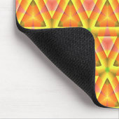Goldgelbes Dreieckmuster Mousepad (Ecke)