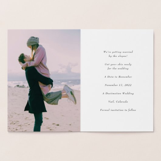 Goldgezeichnete Blütenblätter Save the Date Folienkarte (Innenseite)