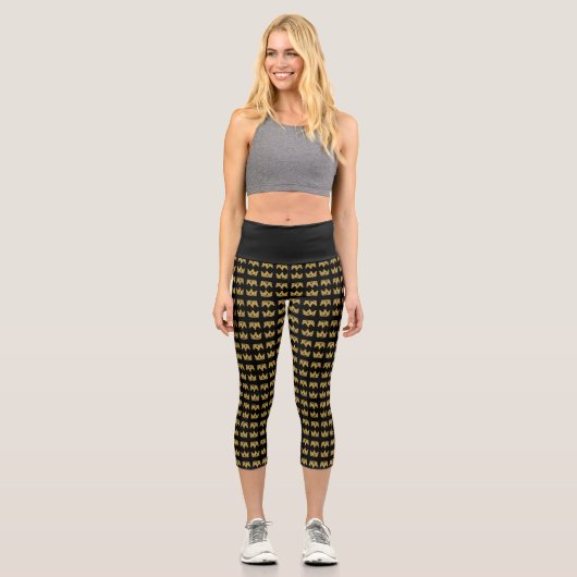 Goldgraffiti-Krone Capri Leggings (Vorderseite)