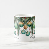 Goldgrüne Weihnachtsdekorationen Kaffeetasse (Mittel)