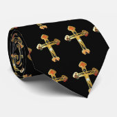 Goldkruzifix-Krawatte, wiederholter Entwurf auf Krawatte (Gerollt)