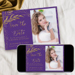 Goldleder und Lila kalligrafisches Foto Save The Date<br><div class="desc">Elegantes Gold Leaf und Save the Date Lila mit Ihrem eigenen Foto und verzierte handgeschriebene Kalligraphie. Die Vorlage ist für Sie Set, um ein Foto der Quittung hochzuladen und mit Ihrem Feiertag zu personalisieren. Das Design hat feine Linien gezeichnet Blätter und massives Blattgold mit Konfetti. Bitte stöbern Sie in meinem...</div>