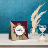 Goldmarmor Muster und Burgund Florals Monogramm Fotoplatte (InSitu)