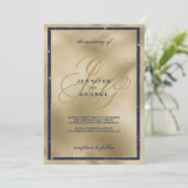 Goldmedaille-blaue Monogramm-Initialen Hochzeit Einladung (Stehend Vorderseite)