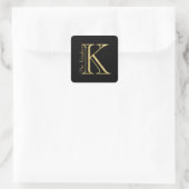 Goldmonogramm K und Name auf einer beliebigen Farb Quadratischer Aufkleber (Tasche)