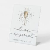 Goldperlen und Prosecco Champagner Liebe ist süß Sockelschild (Vorderseite)
