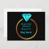 Goldring auf schwarzem Hintergrund Ankündigungspostkarte (Vorne/Hinten)