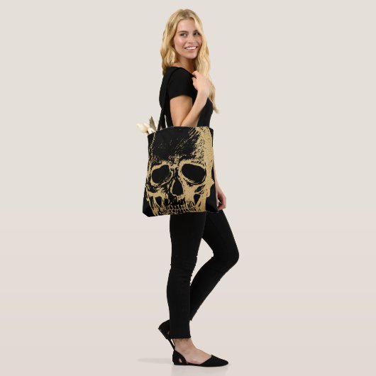 Goldschädel | TASCHE | Schwarz (Am Model)