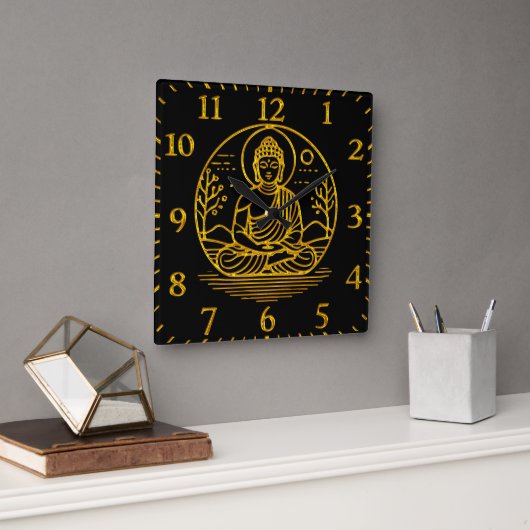 Goldschauender Buddha sitzt in der serenischen Med Quadratische Wanduhr (Büro)