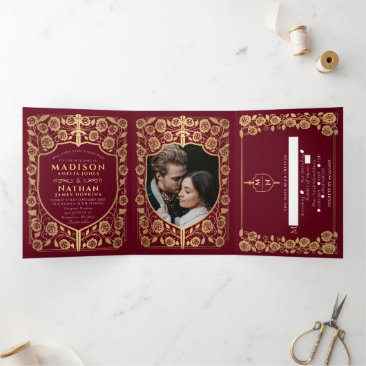 Goldschild-Hochzeit Dreifach Gefaltete Einladung (Innenseite)