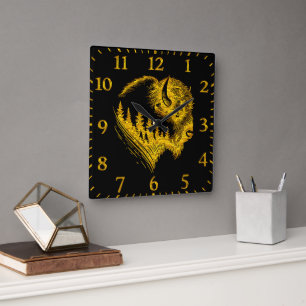 Goldschmiedeportrait mit Wald-Silhouette Quadratische Wanduhr