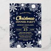 Goldschneeflocken Weihnachtsabend Party Navy Folieneinladung (Vorderseite)