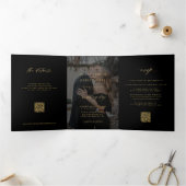 Goldschwarzes Foto Hochzeit RSVP Details QR-Code Dreifach Gefaltete Einladung (Innenseite)