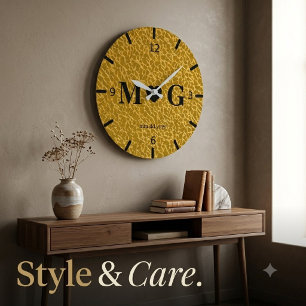 Goldtexturierte Monogram-Wandklemme für die Liebe Große Wanduhr
