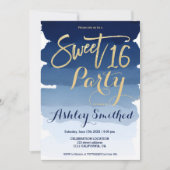 Goldtypografie Marineblau Aquarell Sweet 16 Einladung (Vorderseite)