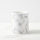 Goldtypografie-Name Monogramm aus modernem weißem  Kaffeetasse (Mittel)
