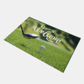 Golf Ball Abschlag auf grün Begrüßungsgolfer Fußmatte (Schrägansicht)
